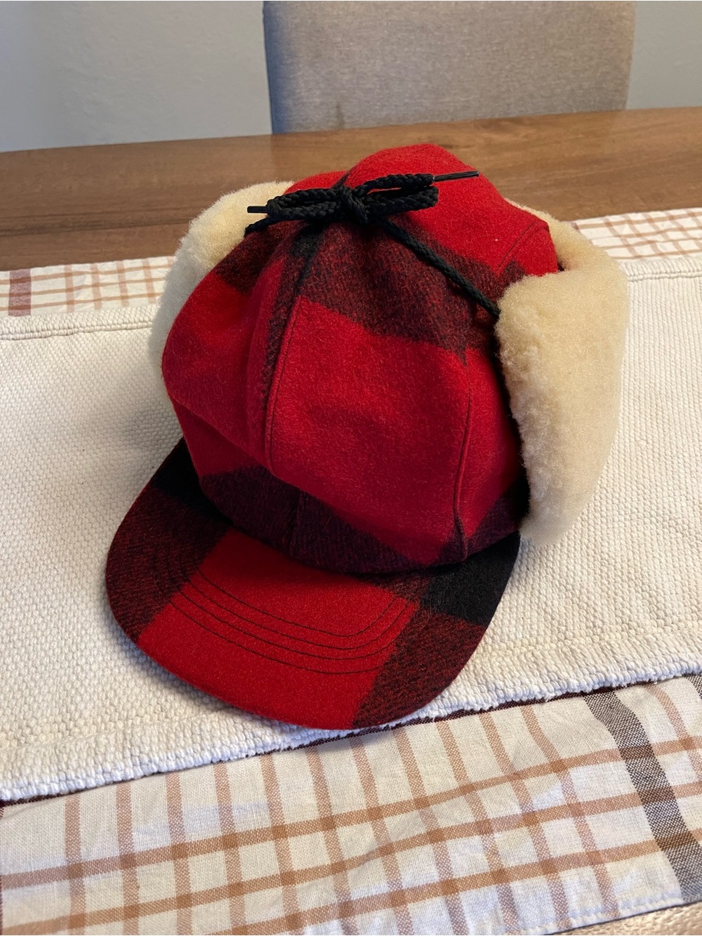 Filson Double Mackinaw Cap XXL Red/Black Plaid Lined Ear Flap Trapper Hat
